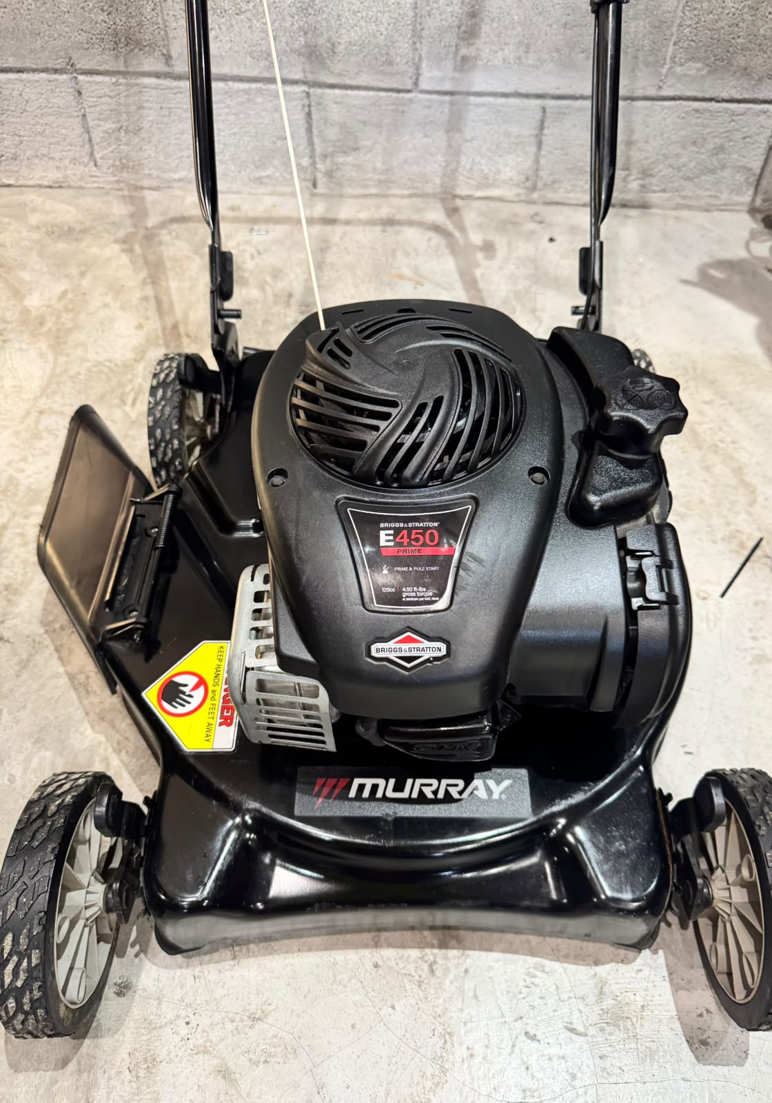 Cortadora de césped Murray con motor Briggs & Stratton E450 en venta