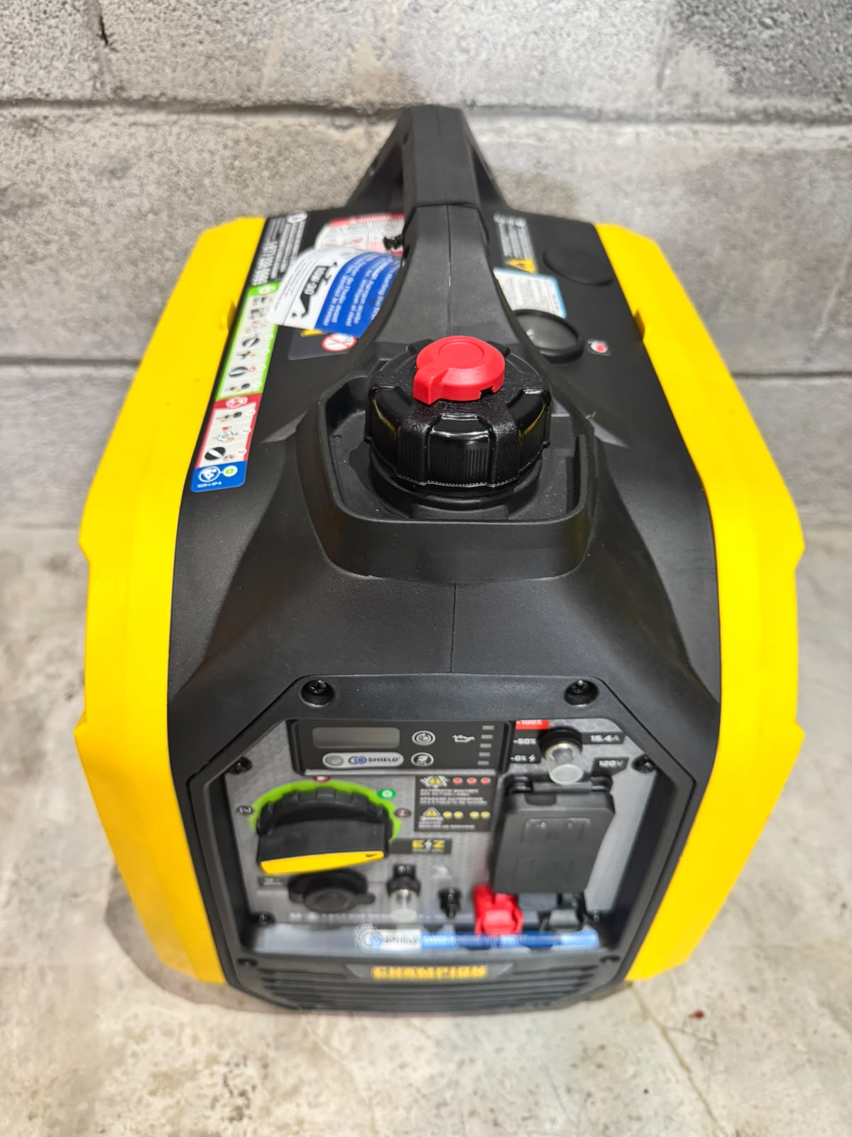 GENERADOR CHAMPION 2500 W INVERTER DUAL FUEL