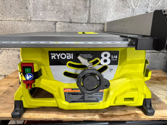 SIERRA DE MESA RYOBI 8 1/4”