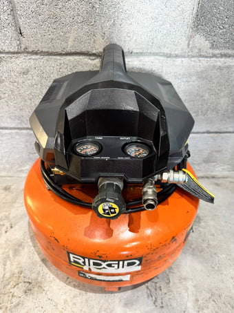 COMPRESOR RIDGID 6 GALONES