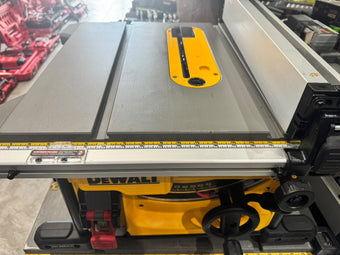 SIERRA DE MESA DEWALT 8 1/4” – DWE7485