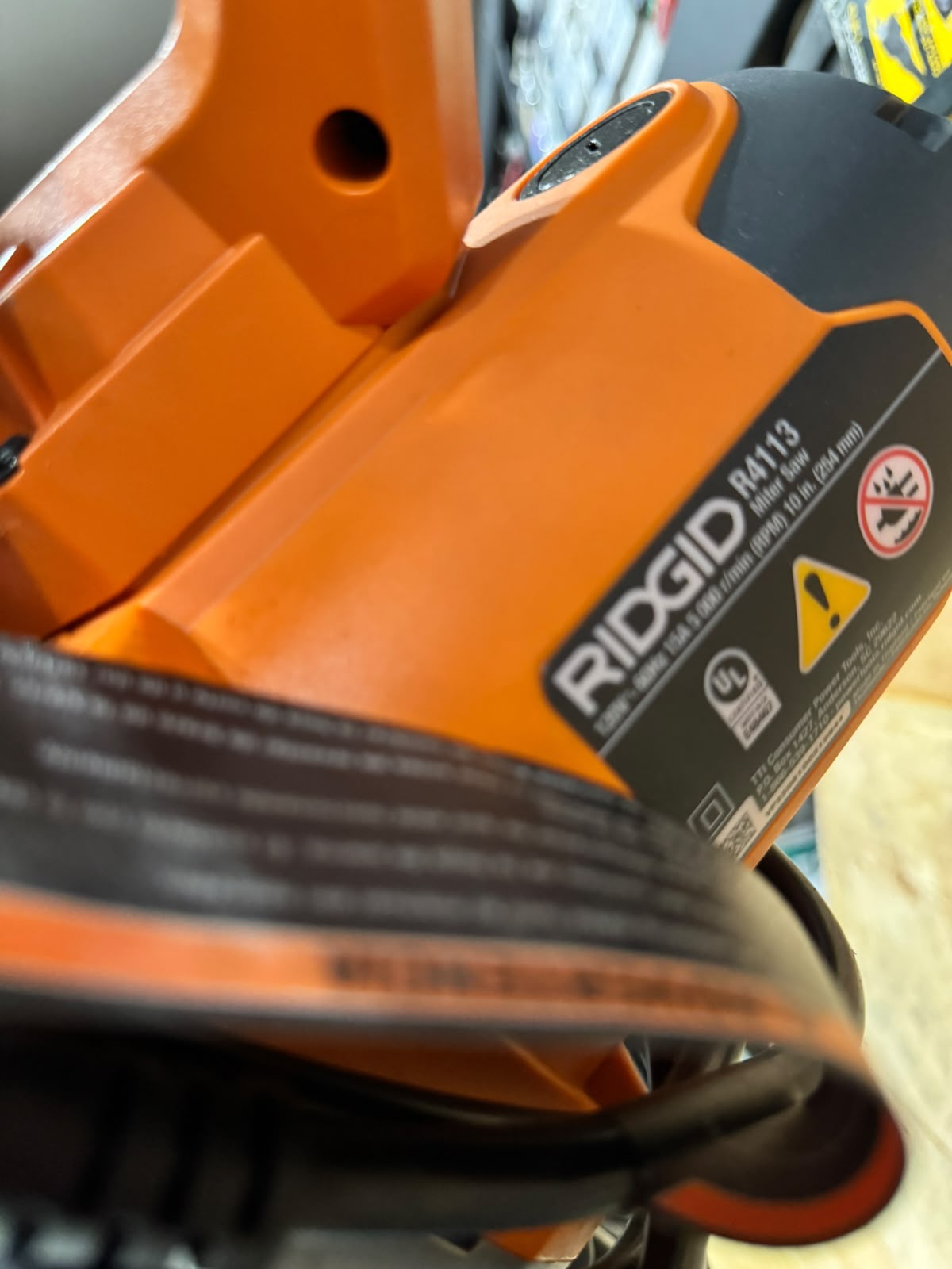 SIERRA INGLETEADORA RIDGID 10”