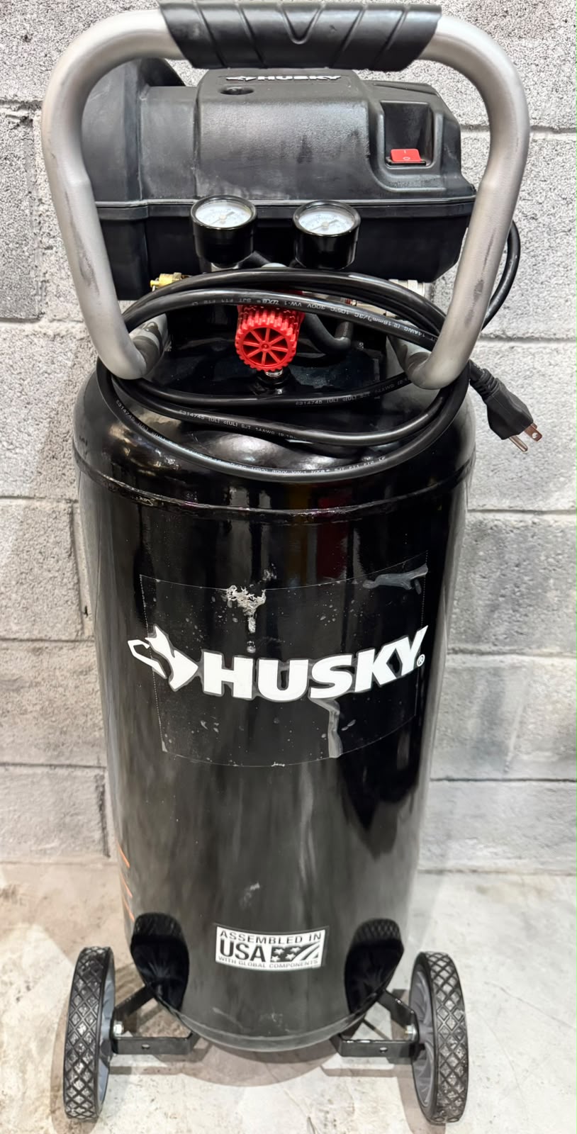 COMPRESOR HUSKY 20 GALONES