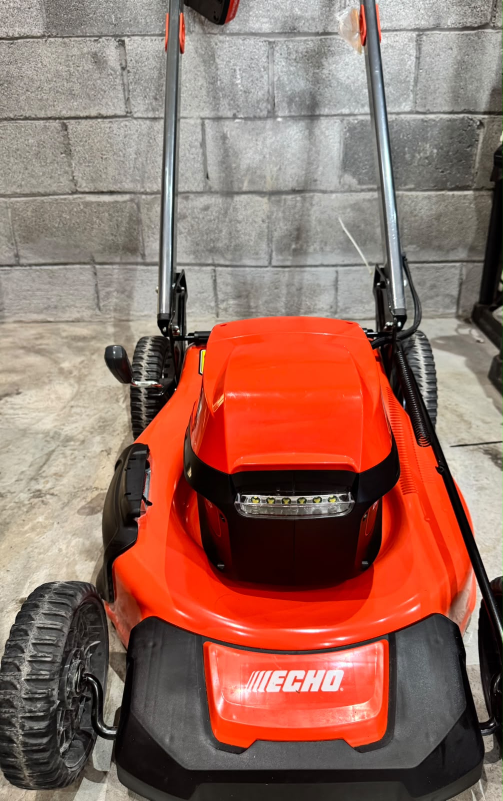 ECHO Cortadora de Césped a Batería en venta