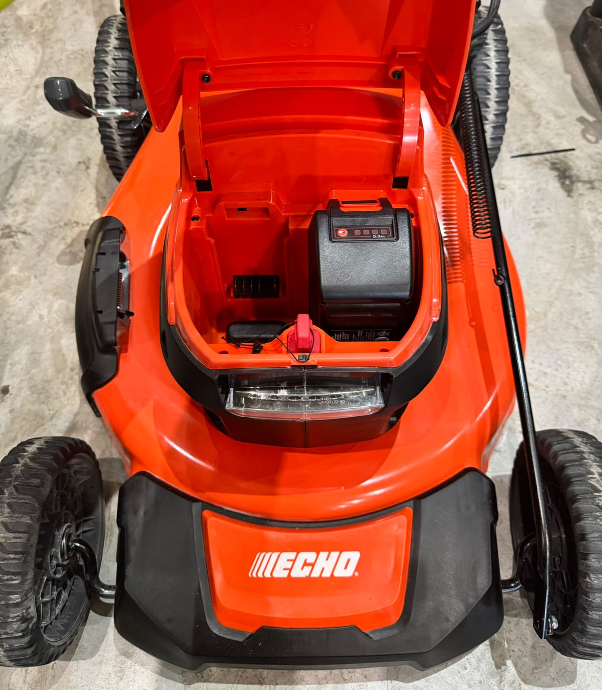 ECHO Cortadora de Césped a Batería en venta
